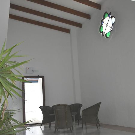 Hostal Dona Lola Marina Zahara de los Atunes Dış mekan fotoğraf